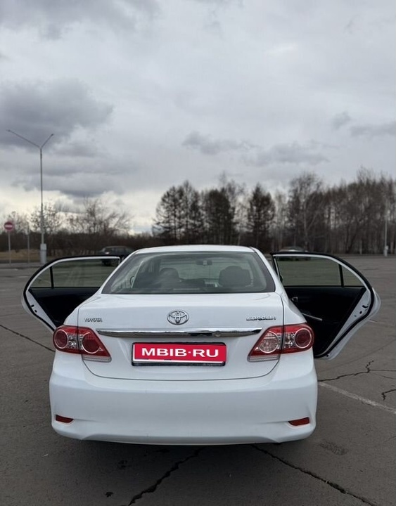 Toyota Corolla, 2013 год, 1 250 000 рублей, 9 фотография