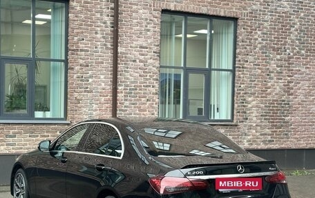 Mercedes-Benz E-Класс, 2020 год, 4 600 000 рублей, 6 фотография