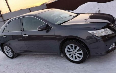Toyota Camry, 2014 год, 1 350 000 рублей, 4 фотография