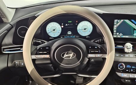 Hyundai Avante, 2023 год, 2 450 000 рублей, 15 фотография