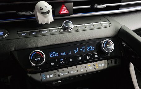 Hyundai Avante, 2023 год, 2 450 000 рублей, 18 фотография