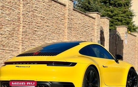 Porsche 911, 2019 год, 13 950 000 рублей, 18 фотография