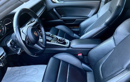 Porsche 911, 2019 год, 13 950 000 рублей, 37 фотография