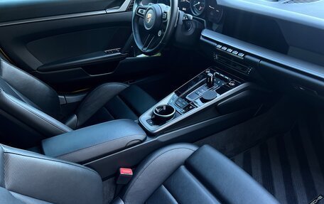 Porsche 911, 2019 год, 13 950 000 рублей, 36 фотография