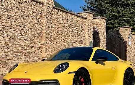 Porsche 911, 2019 год, 13 950 000 рублей, 25 фотография
