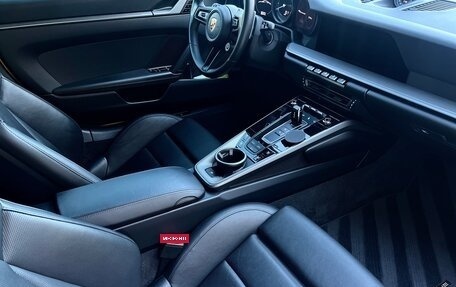 Porsche 911, 2019 год, 13 950 000 рублей, 35 фотография