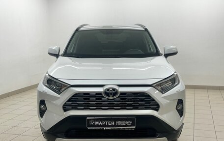 Toyota RAV4, 2019 год, 3 849 000 рублей, 2 фотография