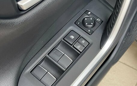 Toyota RAV4, 2019 год, 3 849 000 рублей, 17 фотография