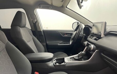 Toyota RAV4, 2019 год, 3 849 000 рублей, 12 фотография