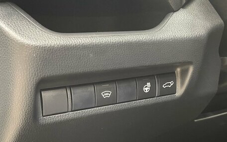 Toyota RAV4, 2019 год, 3 849 000 рублей, 18 фотография