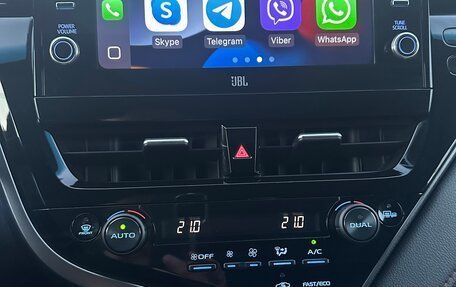 Toyota Camry, 2021 год, 3 250 000 рублей, 8 фотография