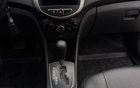 Hyundai Solaris II рестайлинг, 2012 год, 850 000 рублей, 11 фотография