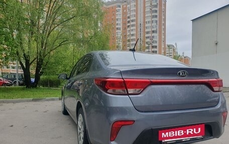 KIA Rio IV, 2018 год, 1 100 000 рублей, 2 фотография
