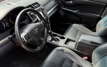 Toyota Camry, 2016 год, 1 300 000 рублей, 13 фотография
