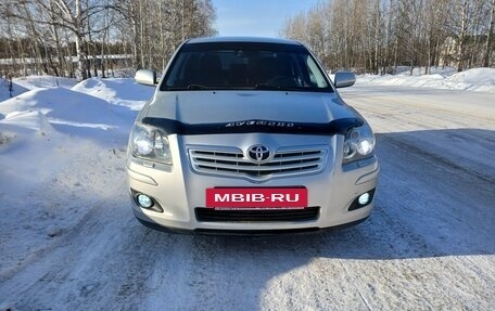 Toyota Avensis III рестайлинг, 2008 год, 990 000 рублей, 2 фотография