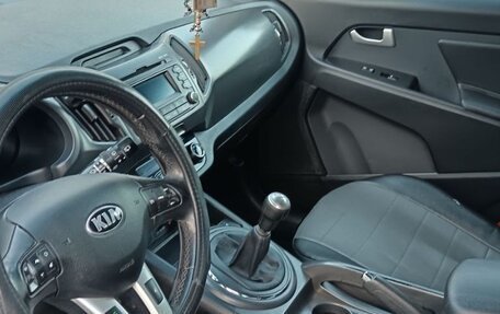 KIA Sportage III, 2013 год, 1 300 000 рублей, 4 фотография