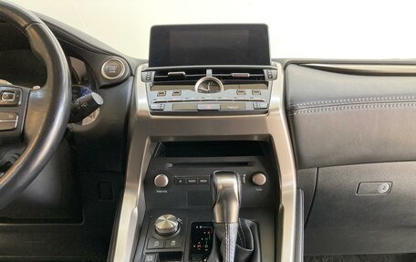Lexus NX I, 2018 год, 4 000 000 рублей, 11 фотография
