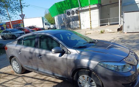 Renault Fluence I, 2012 год, 700 000 рублей, 2 фотография