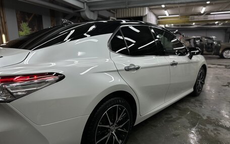 Toyota Camry, 2019 год, 2 900 000 рублей, 8 фотография