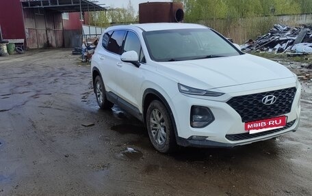 Hyundai Santa Fe IV, 2018 год, 2 650 000 рублей, 3 фотография