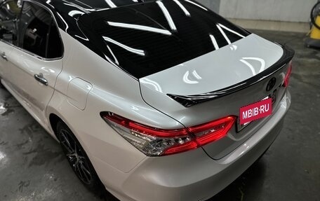 Toyota Camry, 2019 год, 2 900 000 рублей, 4 фотография