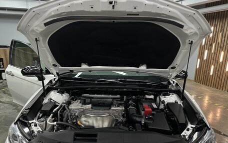 Toyota Camry, 2019 год, 2 900 000 рублей, 19 фотография