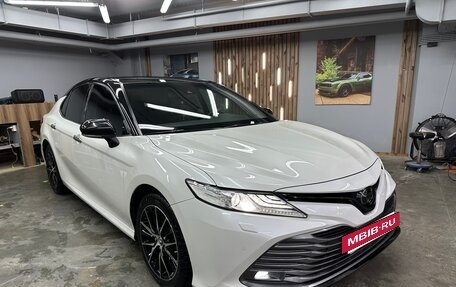 Toyota Camry, 2019 год, 2 900 000 рублей, 16 фотография