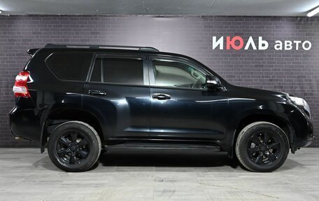 Toyota Land Cruiser Prado 150 рестайлинг 2, 2016 год, 3 750 000 рублей, 8 фотография
