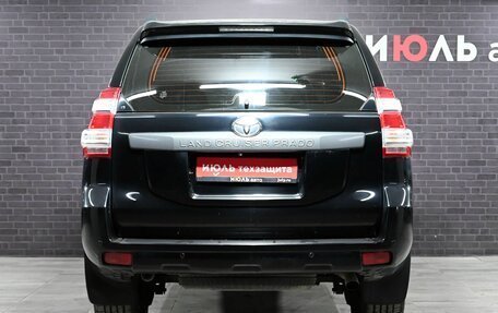 Toyota Land Cruiser Prado 150 рестайлинг 2, 2016 год, 3 750 000 рублей, 5 фотография