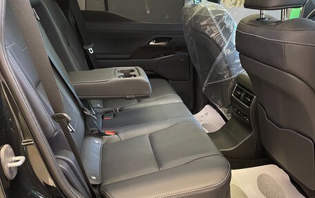 Lexus GX, 2024 год, 17 400 000 рублей, 13 фотография