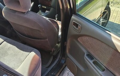 Toyota Avensis III рестайлинг, 1999 год, 300 000 рублей, 1 фотография