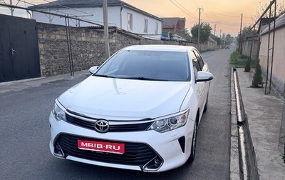 Toyota Camry, 2015 год, 2 100 000 рублей, 1 фотография