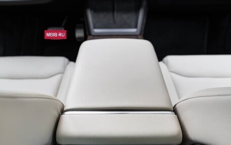 Tesla Model S I, 2021 год, 7 000 000 рублей, 13 фотография