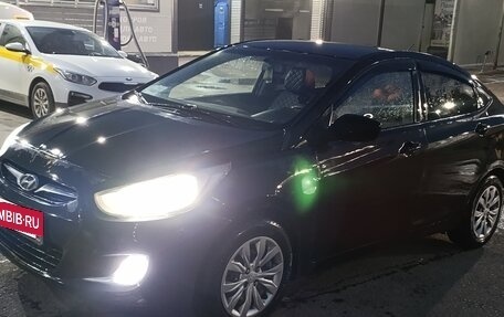 Hyundai Solaris II рестайлинг, 2014 год, 590 000 рублей, 4 фотография
