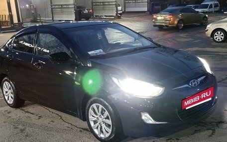 Hyundai Solaris II рестайлинг, 2014 год, 590 000 рублей, 6 фотография