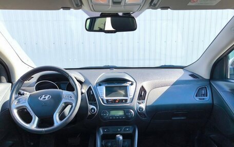 Hyundai ix35 I рестайлинг, 2011 год, 1 599 000 рублей, 10 фотография