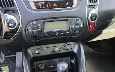 Hyundai ix35 I рестайлинг, 2011 год, 1 599 000 рублей, 12 фотография