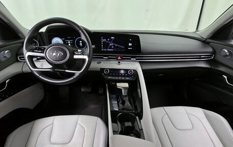 Hyundai Sonata VIII, 2022 год, 1 650 000 рублей, 7 фотография
