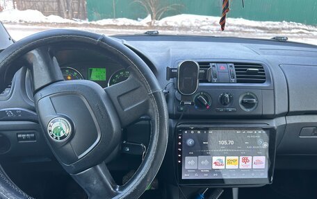 Skoda Fabia II, 2011 год, 700 000 рублей, 8 фотография