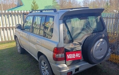 Mitsubishi Pajero Pinin, 2002 год, 560 000 рублей, 2 фотография
