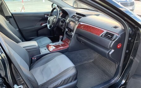 Toyota Camry, 2014 год, 1 450 000 рублей, 10 фотография