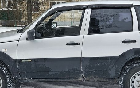 Chevrolet Niva I рестайлинг, 2012 год, 620 000 рублей, 2 фотография