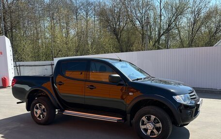 Mitsubishi L200 IV рестайлинг, 2010 год, 1 677 000 рублей, 2 фотография