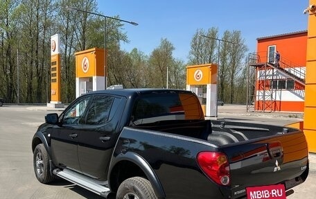 Mitsubishi L200 IV рестайлинг, 2010 год, 1 677 000 рублей, 7 фотография