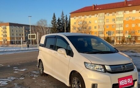 Honda Freed I, 2014 год, 1 300 000 рублей, 7 фотография