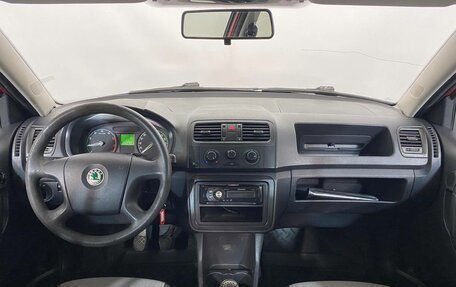 Skoda Fabia II, 2009 год, 399 000 рублей, 7 фотография
