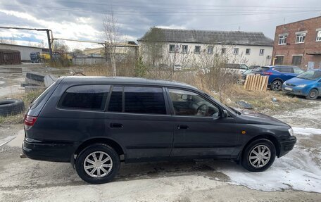 Toyota Caldina, 1998 год, 3 фотография