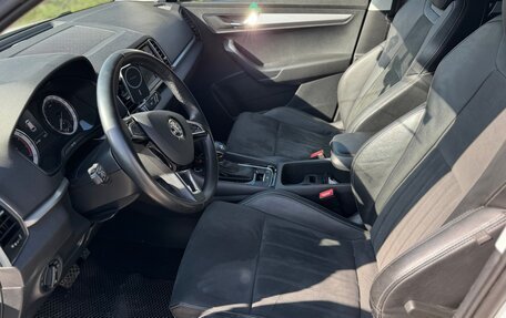 Skoda Karoq I, 2020 год, 1 710 000 рублей, 8 фотография