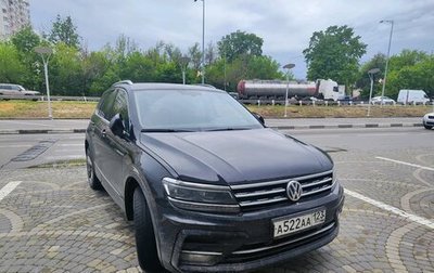 Volkswagen Tiguan II, 2018 год, 2 650 000 рублей, 1 фотография