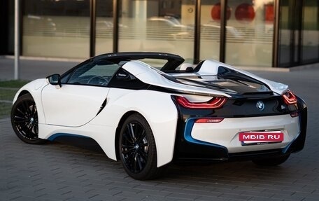 BMW i8 I рестайлинг, 2020 год, 8 500 000 рублей, 10 фотография